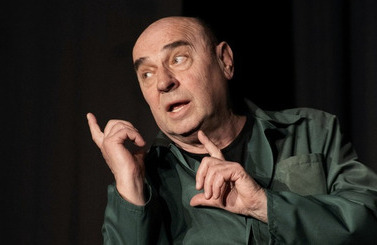 Adam Dzieciniak sztuka teatralna  "Kolega Mela Gibsona" 9