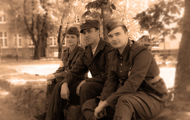 Czaro-białe kadry podczas Pikniku Historycznego  13