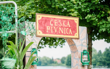 Piątek - Jarmark nad Jeziorem Og&oacute;rkowym, intensywny czas przygotowań do pierwszych atrakcji&nbsp; 85