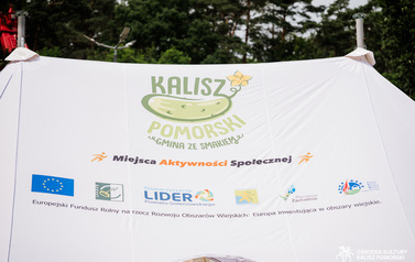 Piątek - Jarmark nad Jeziorem Og&oacute;rkowym, intensywny czas przygotowań do pierwszych atrakcji&nbsp; 99