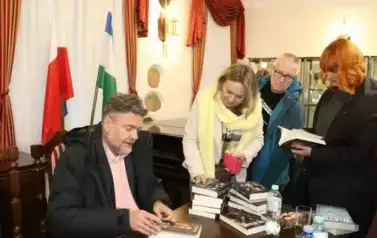 Spotkanie autorskie z Igorem Brejdygantem 3